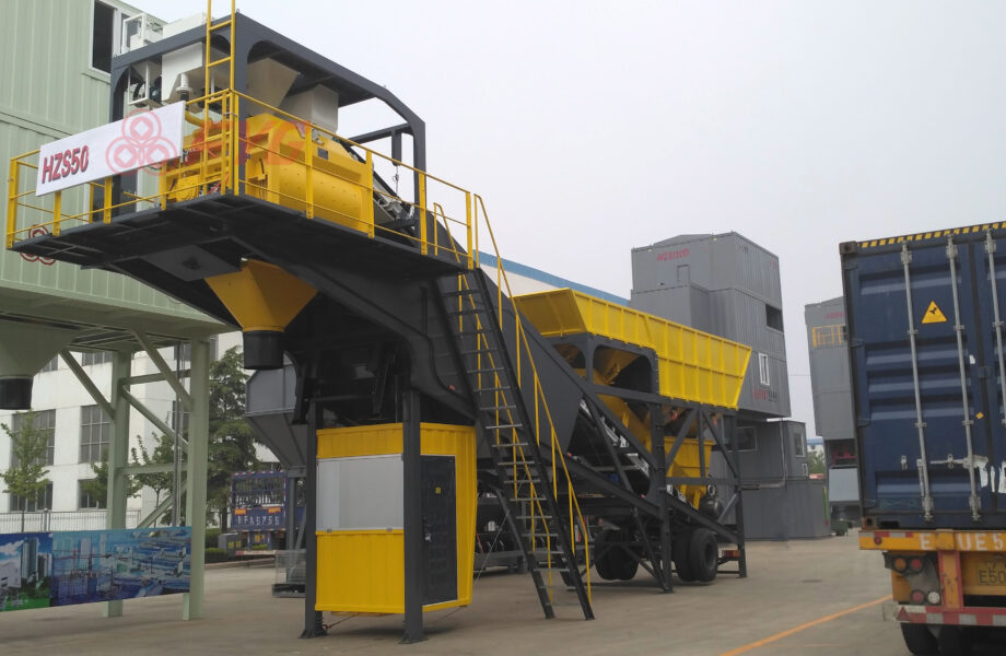 Mobile concrete mixing plant 1
