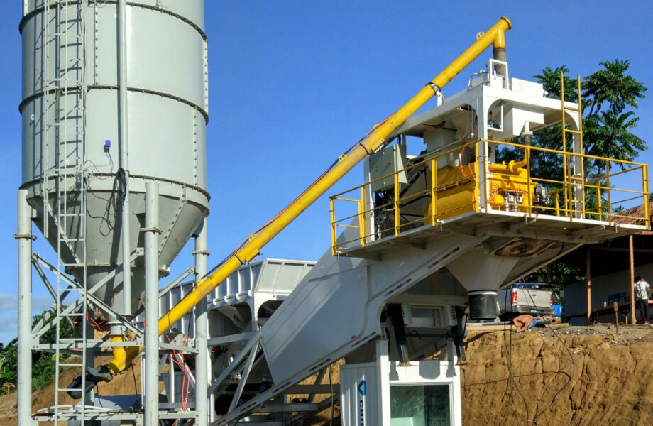 Mobile concrete mixing plant 5